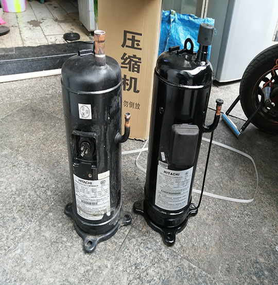 西工中央空调压缩机的更换维修